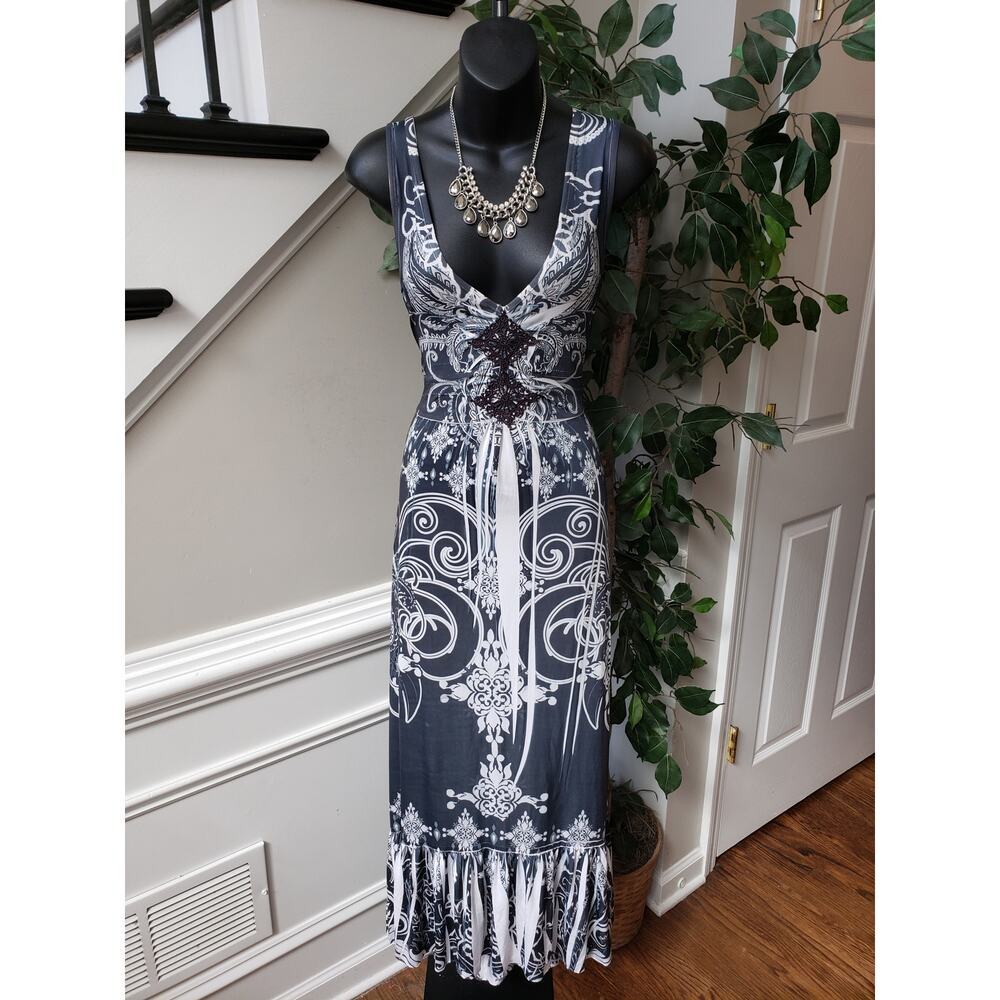 Unity Long Maxi Dress Women's Size XL White & Black Ruffle Scoop Neck Sleeveless